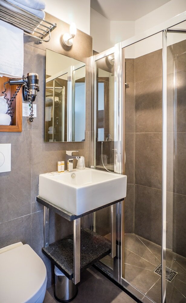 Фото Art Hôtel Eiffel