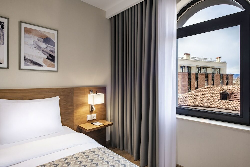 Фото Clocks Hotel