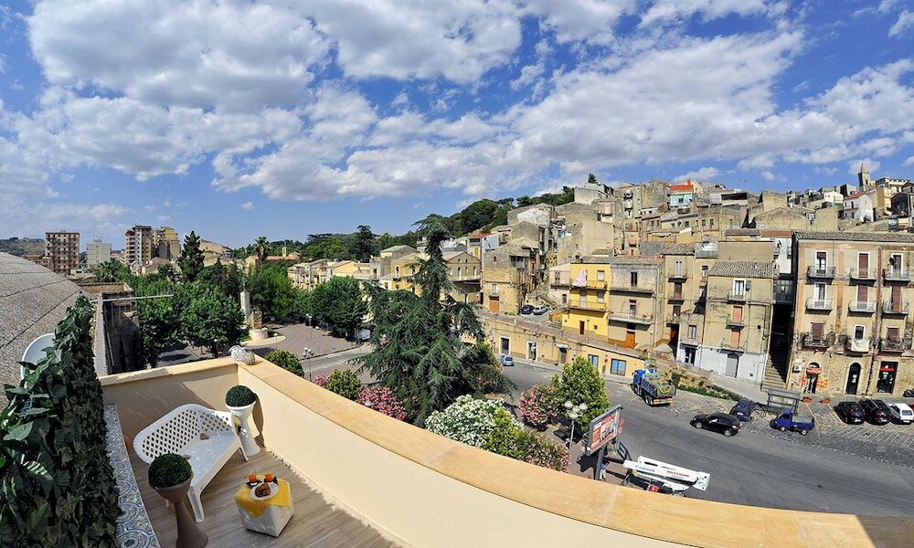 Фото Ariston Suite