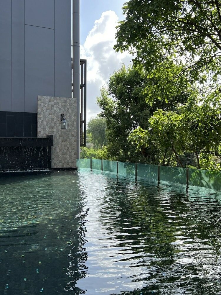 Фото Hatyai Signature Hotel