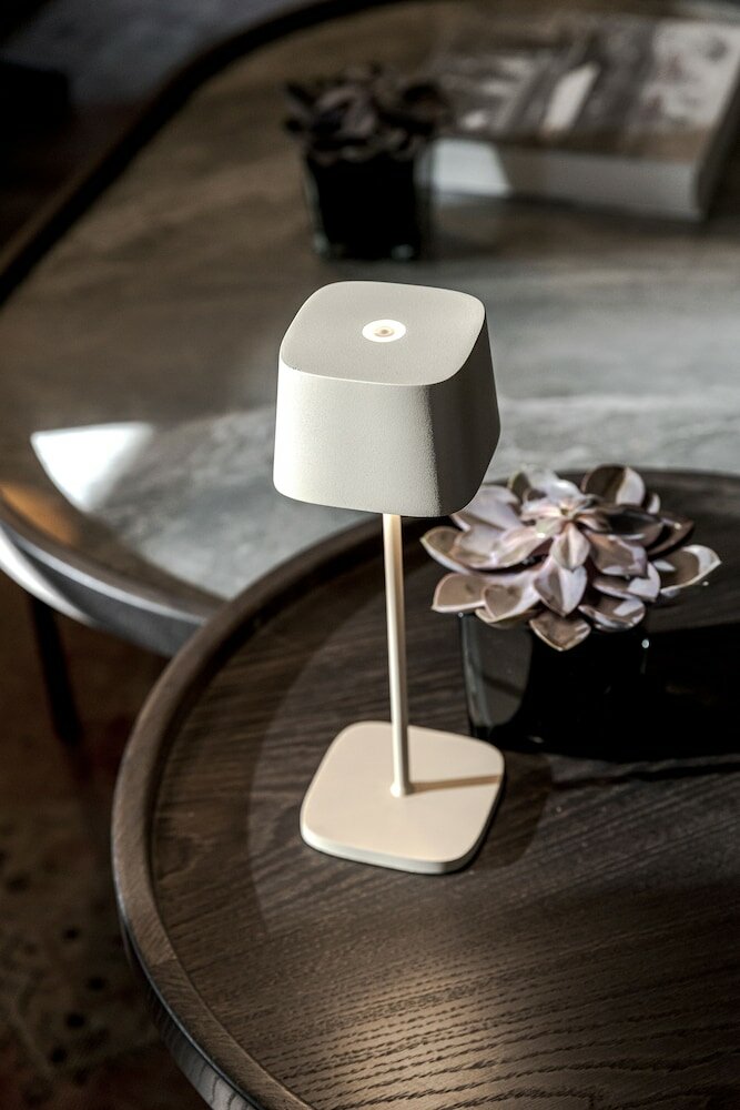 Фото Blazer Suites Hotel