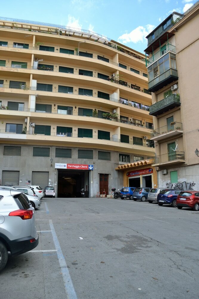 Фото Piazza Marina