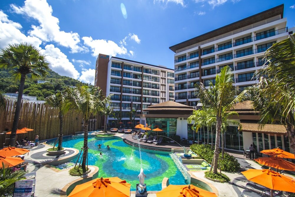 Фото The Beach Heights Resort