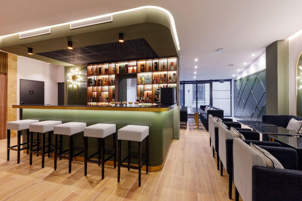 Фото Hotel Star Champs Elysées