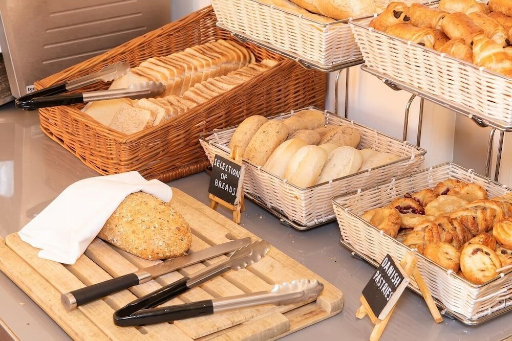 Фото Mercure Sheffield Kenwood Hall & SPA