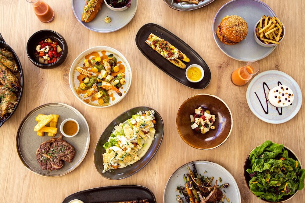 Фото Renaissance Paris Hippodrome De St. Cloud Hotel