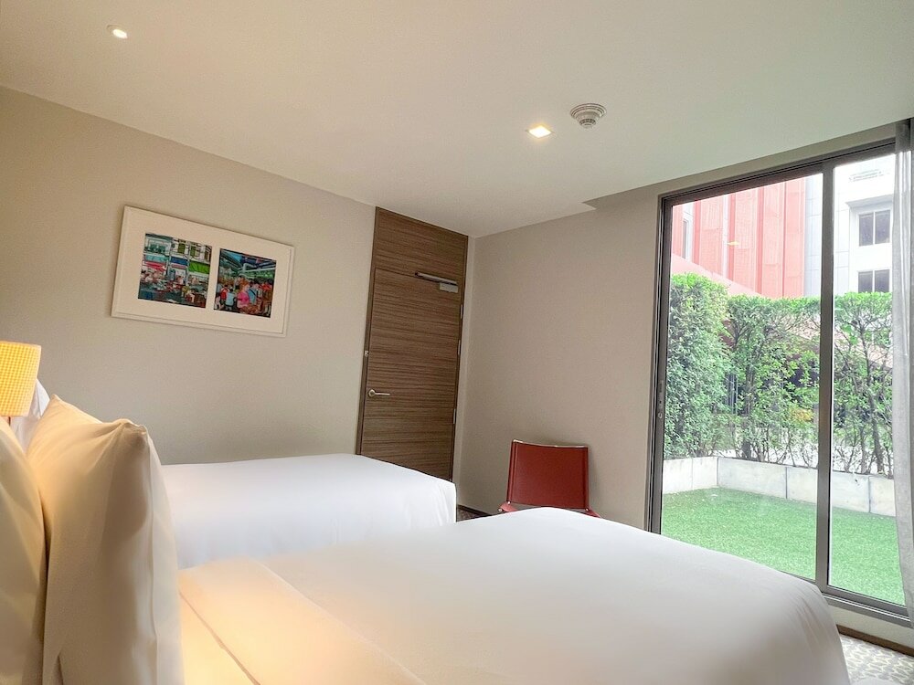 Фото Holiday Inn Express Bangkok Sathorn