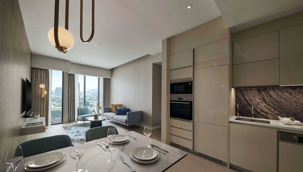 Фото Pan Pacific Serviced Suites Kuala Lumpur