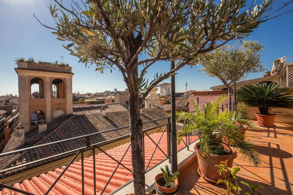 Фото Hotel La Lumiere di Piazza di Spagna