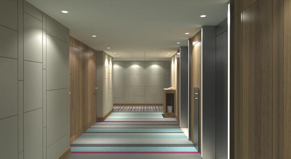 Фото Holiday Inn Express Hong Kong Mongkok