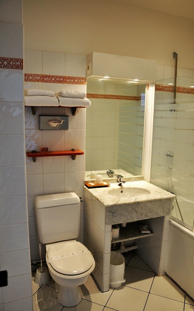 Фото Hotel Colbert