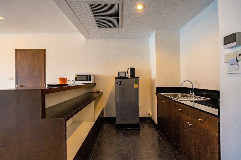 Фото Hotel J Pattaya