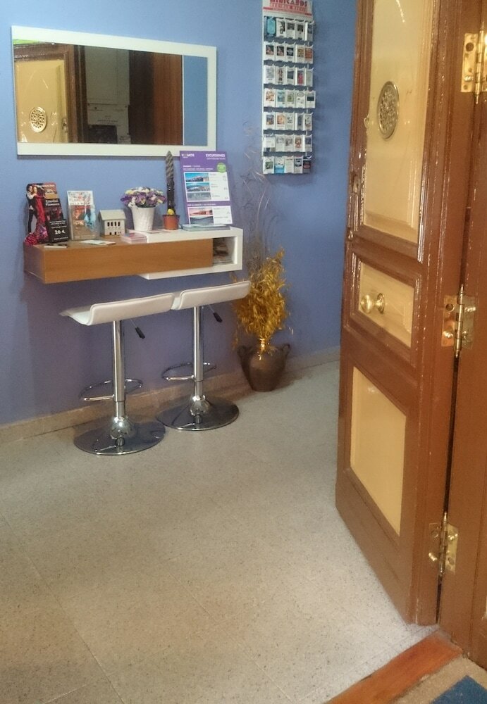 Фото C. H. Chelo