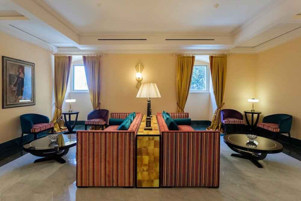 Фото Grand Hotel Des Ètrangers