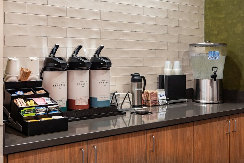 Фото Fairfield Inn & Suites by Marriott Saratoga Malta