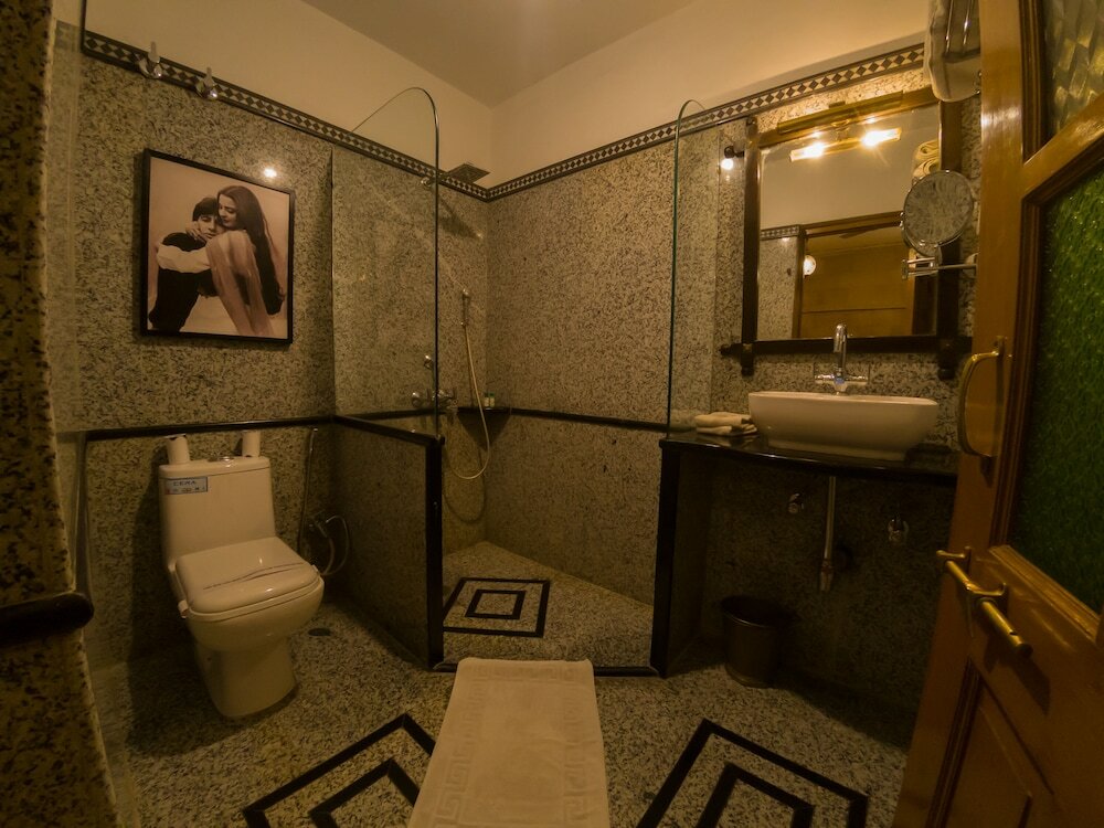 Фото Hotel Pleasant Haveli