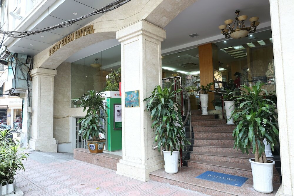 Фото First Eden Hotel