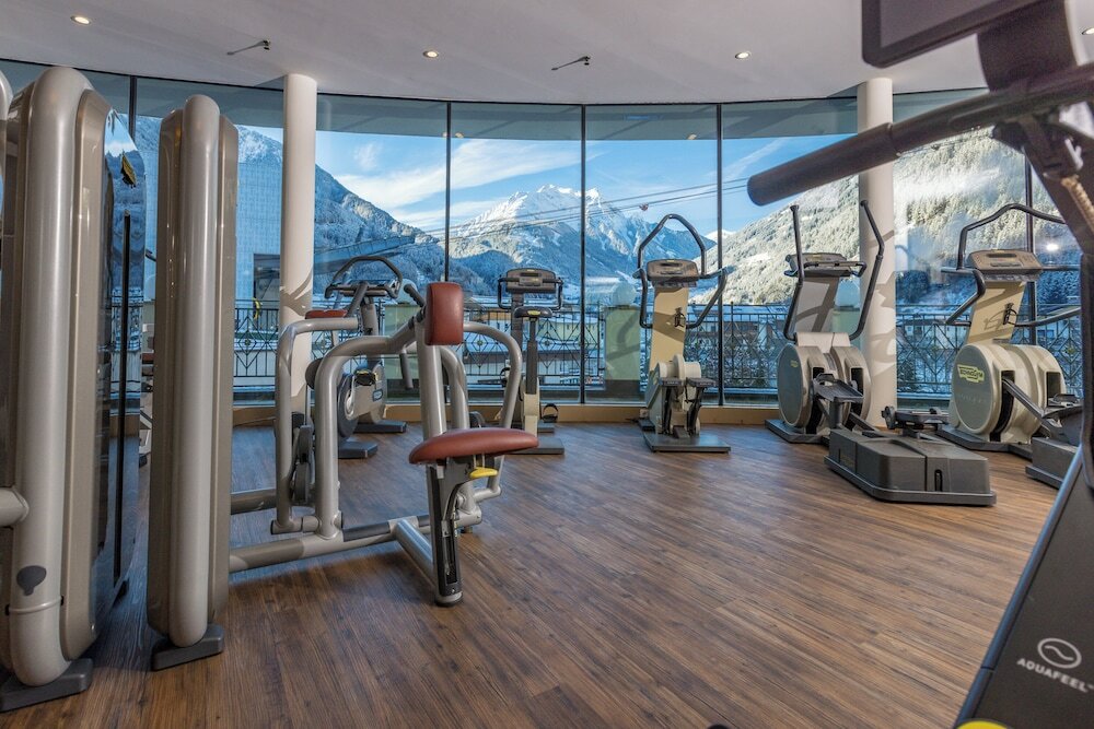 Фото Strass - Sport & SPA Hotel