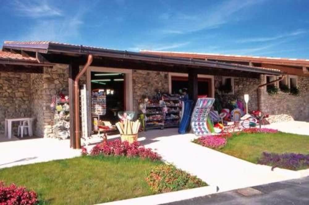 Фото Residence Villaggio Tiglio