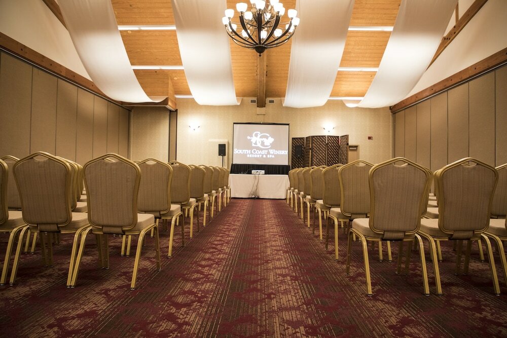 Фото South Coast Winery Resort and SPA