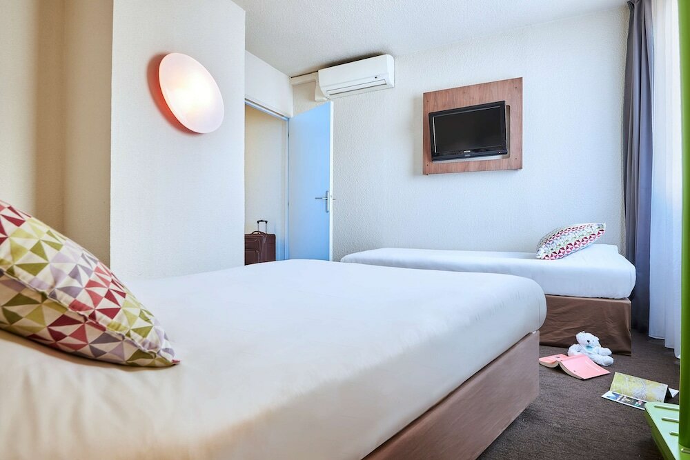 Фото Campanile Lyon Centre Berges du Rhône