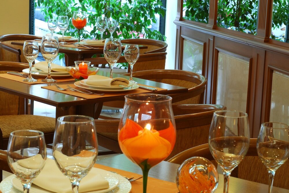 Фото Athens Atrium Hotel and Suites