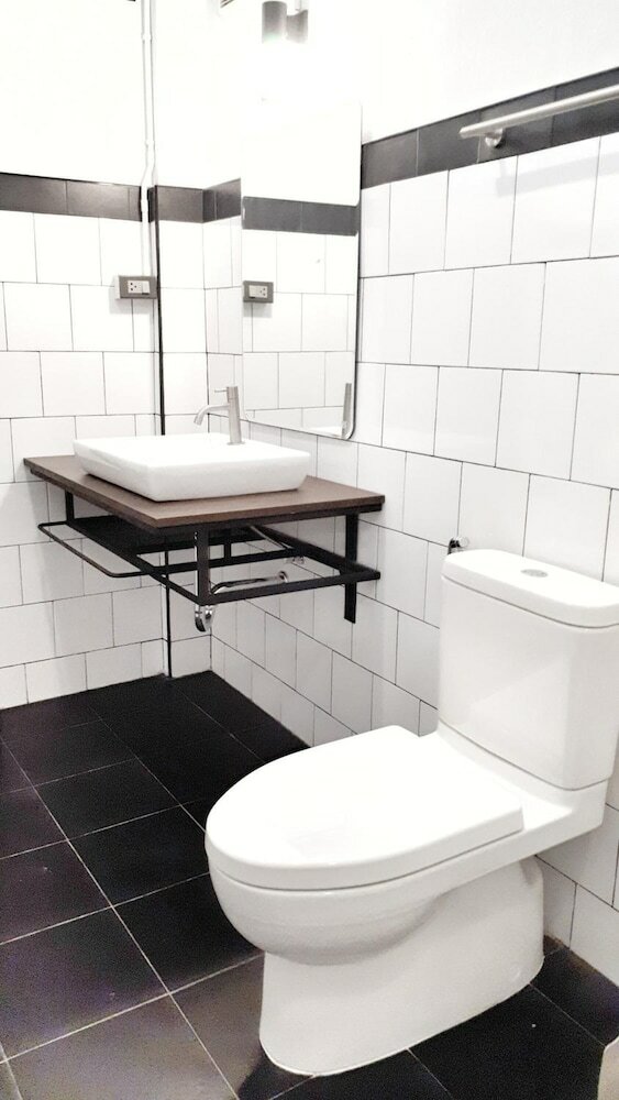 Фото By Hotel Kanchanaburi