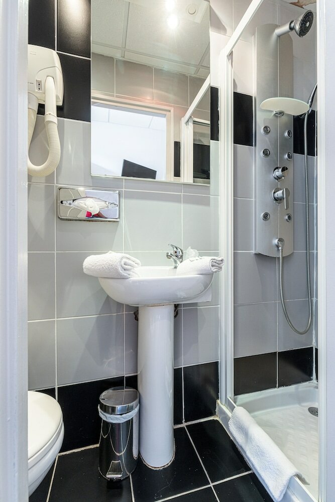 Фото Modern Waikiki Hotel