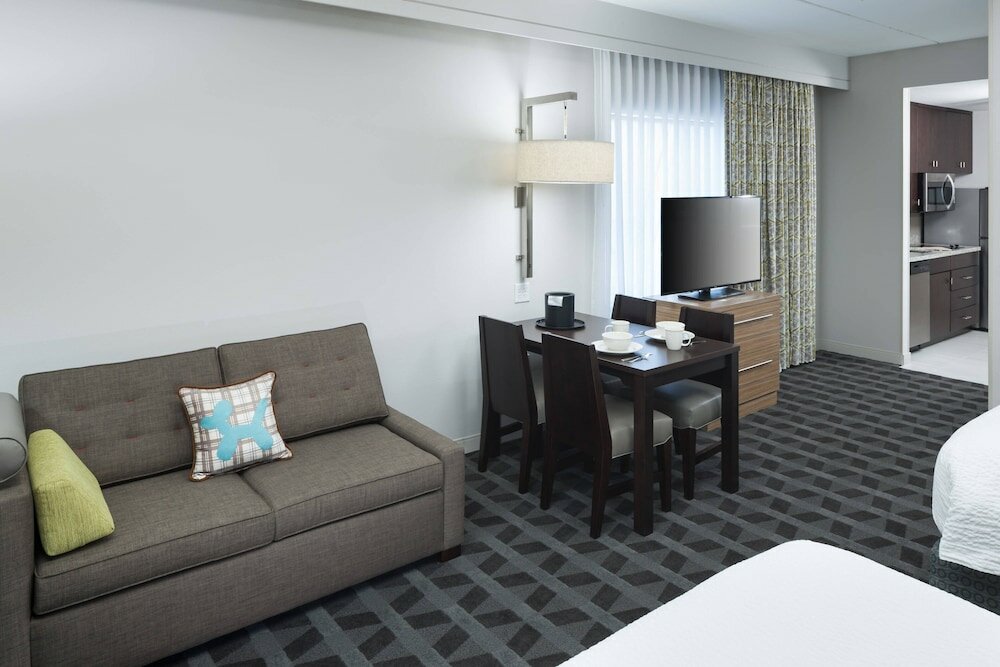 Фото TownePlace Suites by Marriott Orlando at SeaWorld