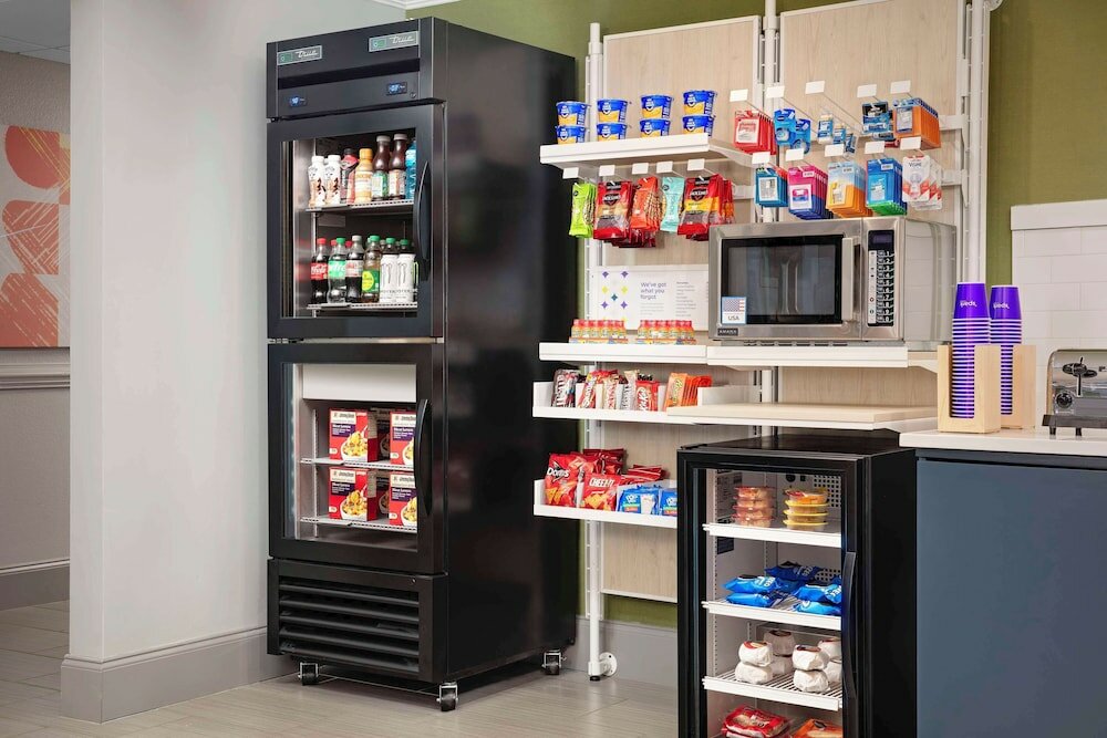 Фото Отель Spark by Hilton Atlanta Cumberland Ballpark