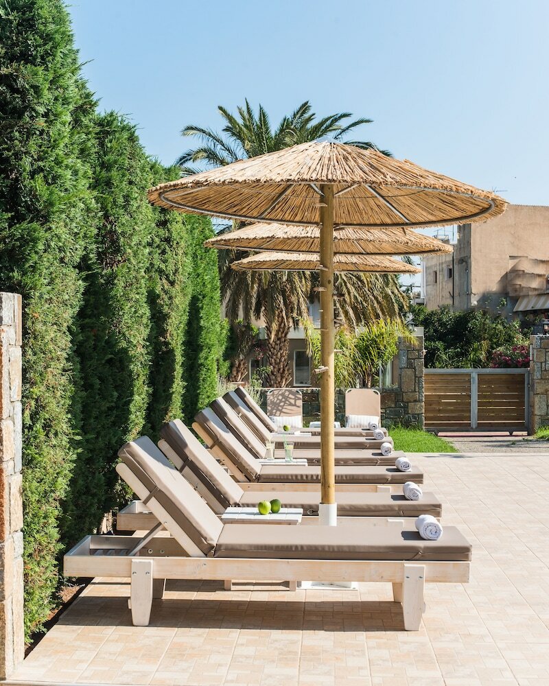 Фото Mirage Studios