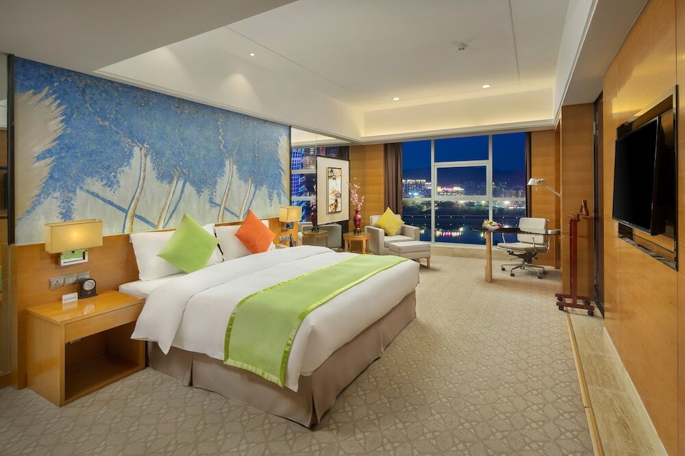 Фото Zhangjiajie Huatian Hotel