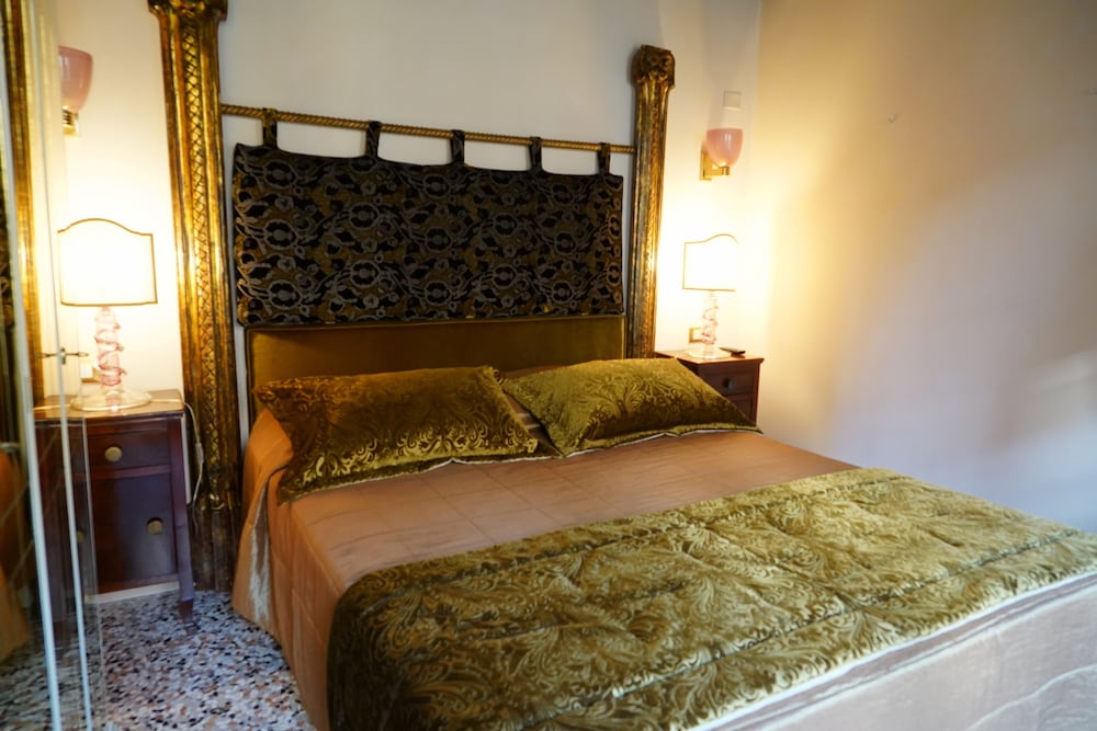 Фото Granda Sweet Suites