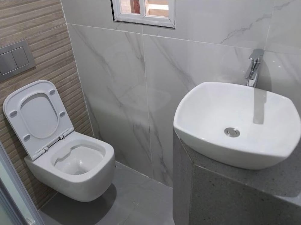 Фото Centurion Apartments Limited