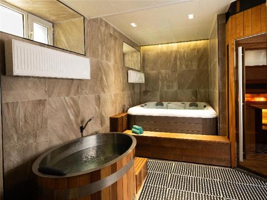 Фото Kempinski Hotel Khan Palace