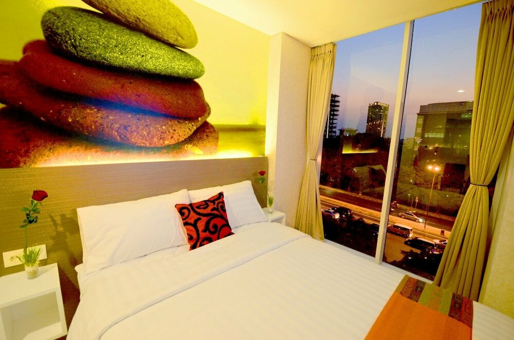 Hotel Zen Rooms Sudirman Blora, Jakarta, photo