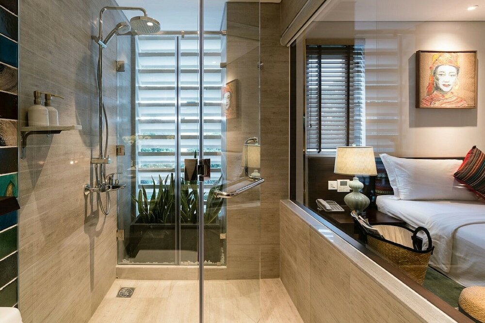 Фото Au Lac Legend Hotel