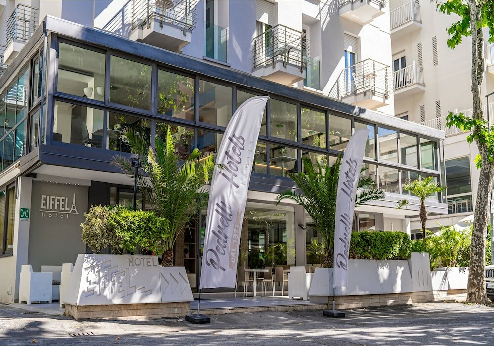 Фото Hotel Eiffel