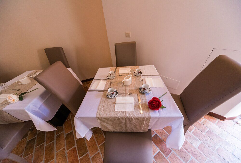 Фото Le Undici Rose Hotel