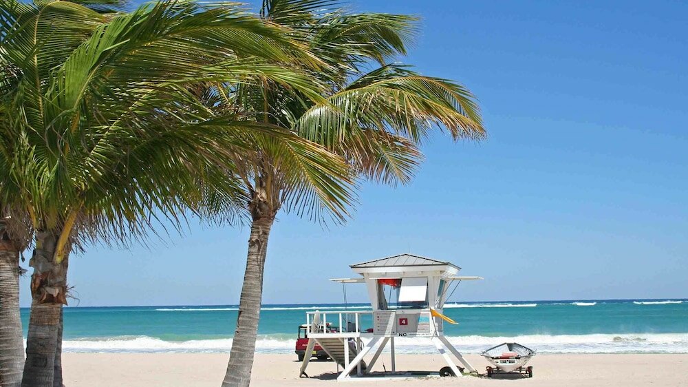 Фото Ocean Beach Club Hotel