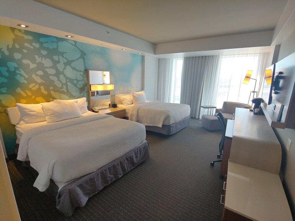 Фото Courtyard by Marriott Quebec City