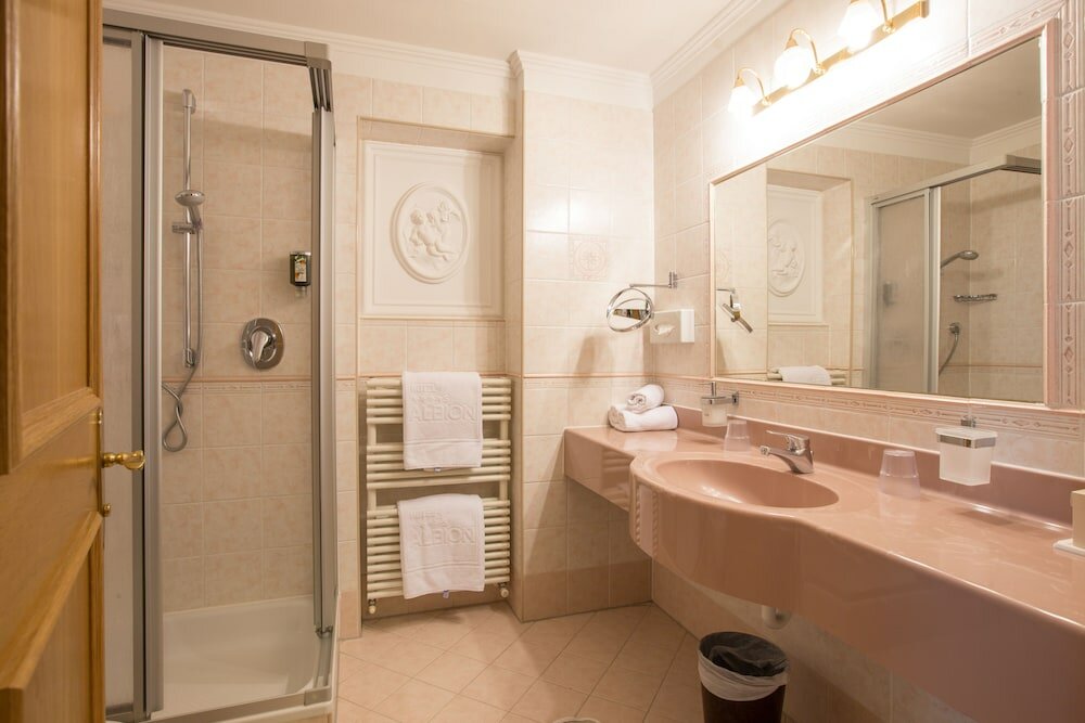 Фото Mountain SPA Resort Albion