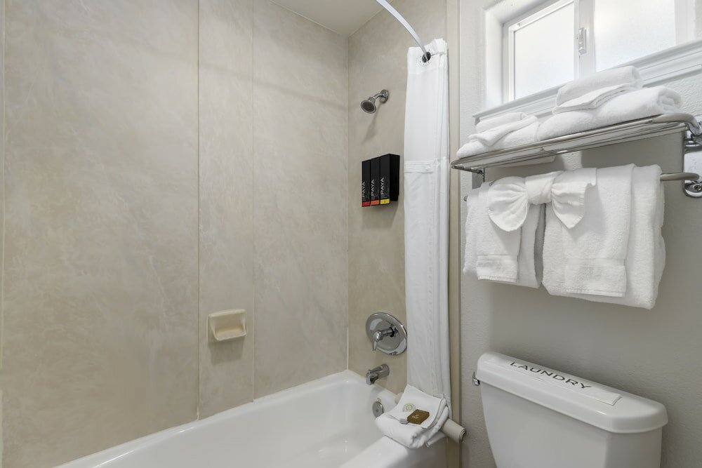 Фото Beachcomber Motel Fort Bragg