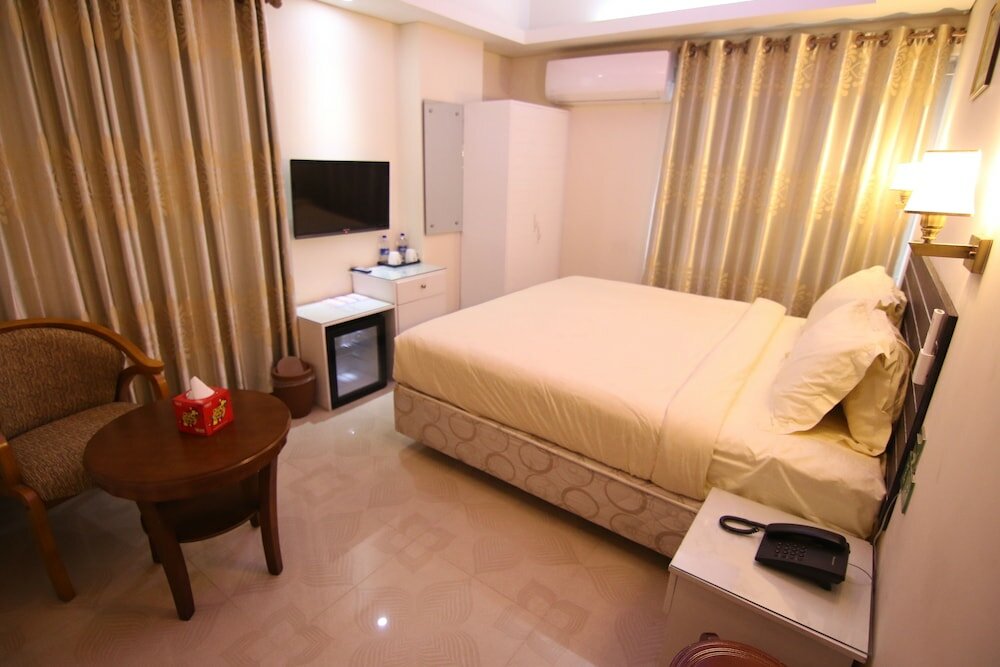 Фото Hotel Shuktara