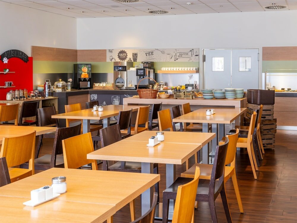 Фото B&B Hotel Aachen-Hbf