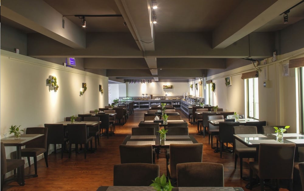 Фото Junyue Internation Hotel