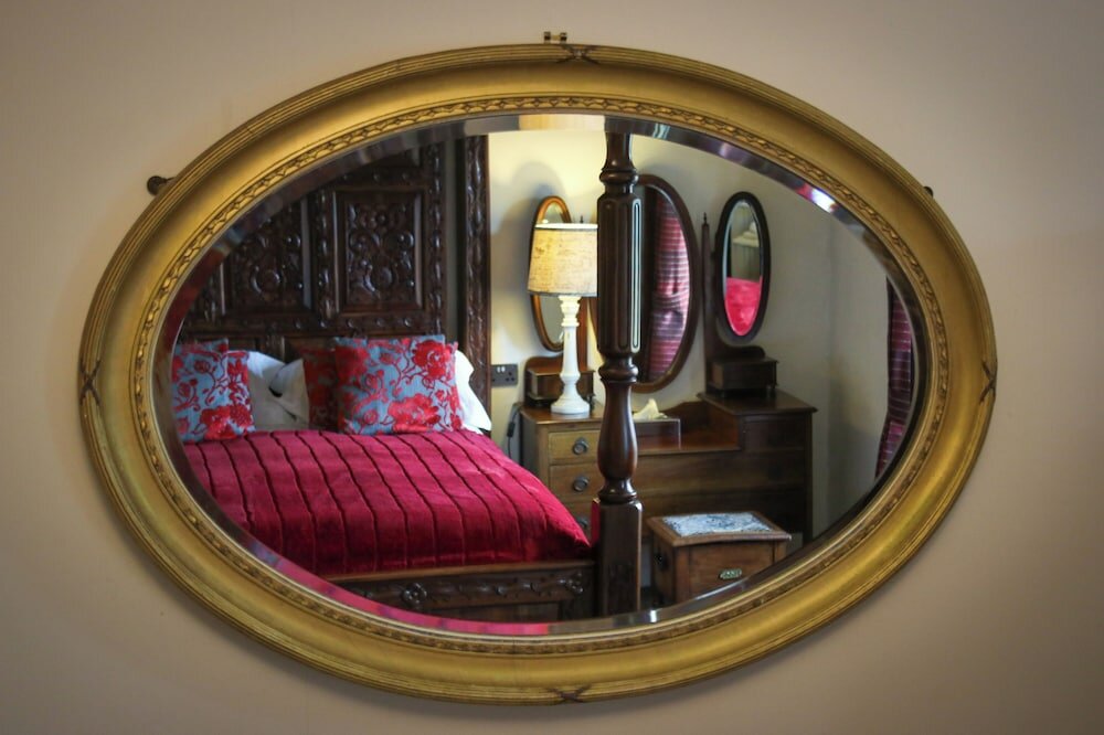 Фото Rollestone Manor