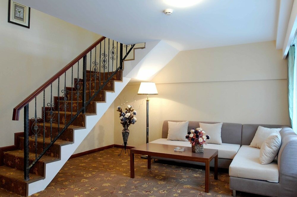 Фото King Parkview Hotel