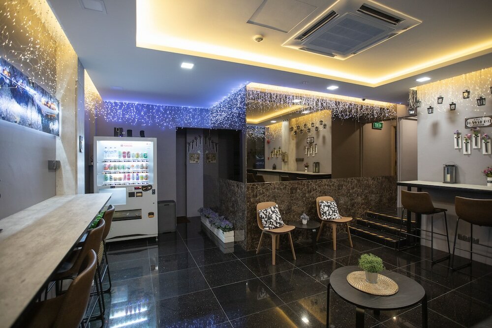 Фото Butternut Tree Hotel