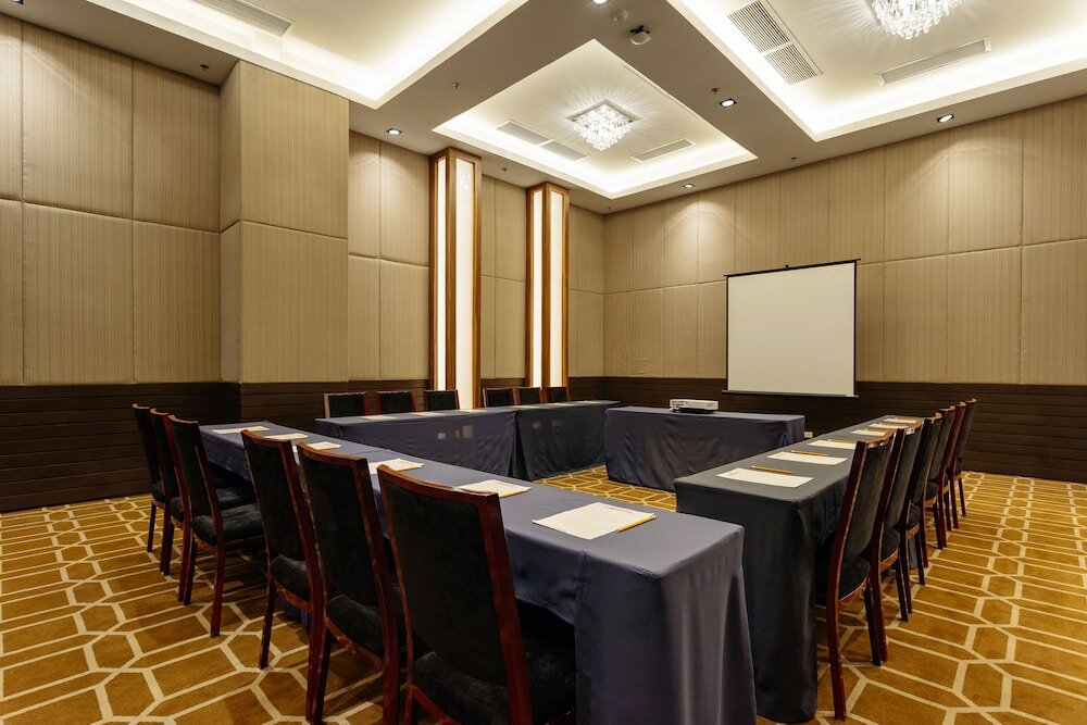 Фото Summit Hotel Tacloban